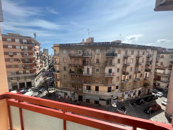 appartamento in affitto a Napoli in zona Mercato
