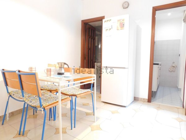 appartamento in affitto a Napoli in zona Chiaia