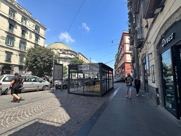 locale commerciale in affitto a Napoli in zona Pendino / San Giuseppe
