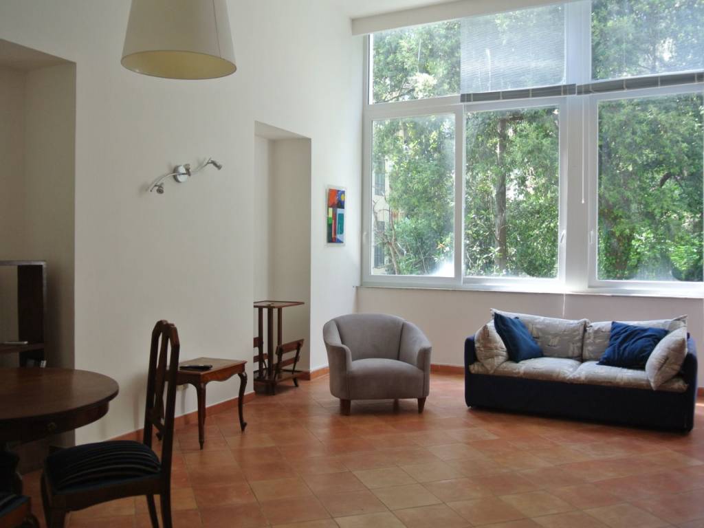 appartamento in affitto a Napoli in zona Posillipo