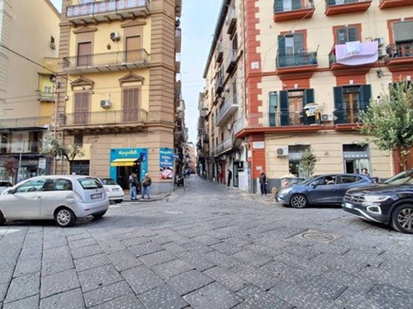 appartamento in affitto a Napoli in zona Pendino / San Giuseppe