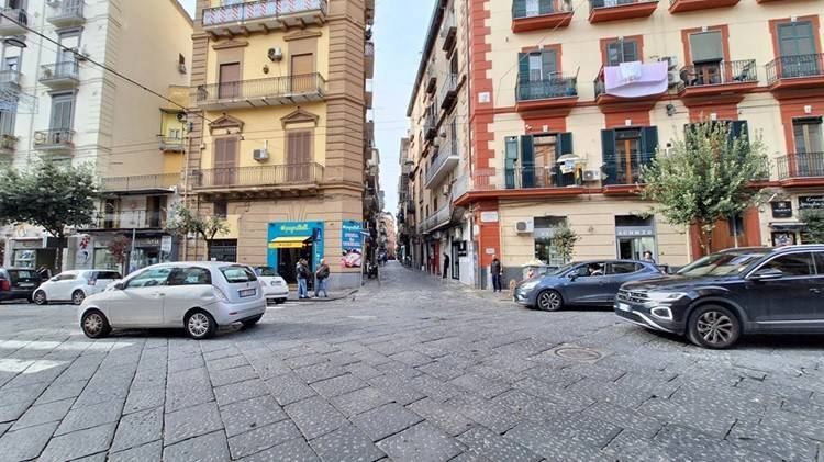 appartamento in affitto a Napoli in zona Pendino / San Giuseppe