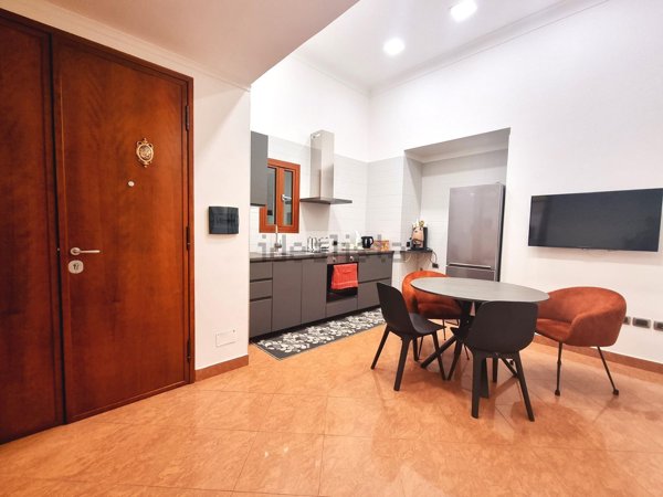 appartamento in affitto a Napoli in zona Vicaria