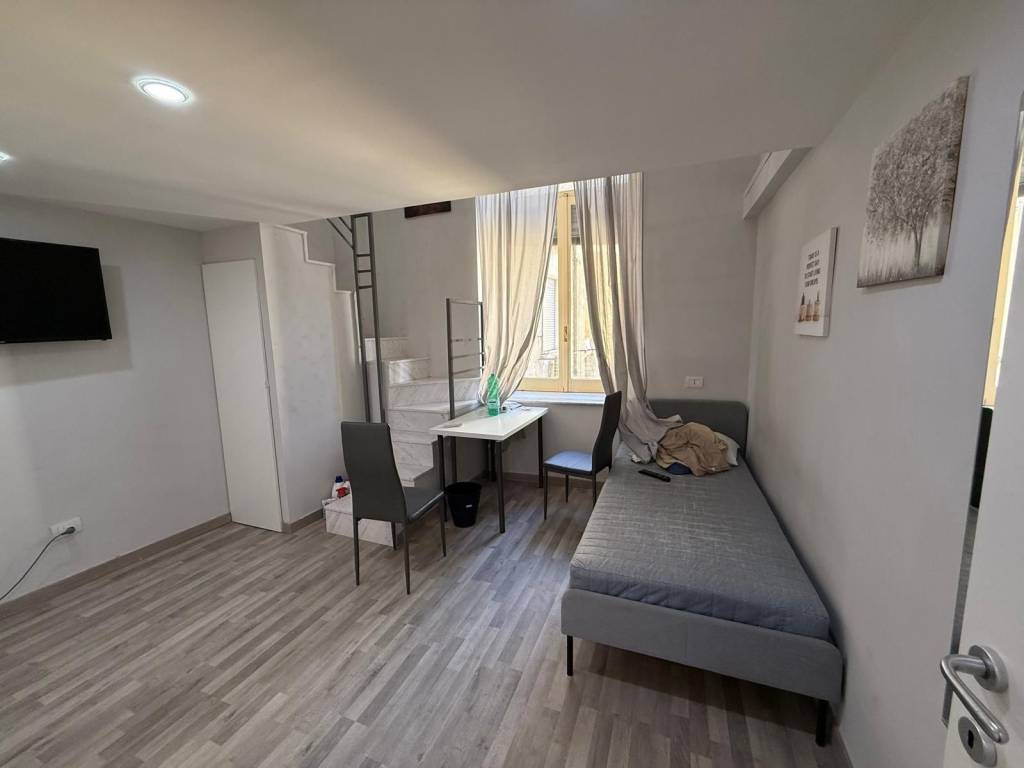 appartamento in affitto a Napoli in zona Pendino / San Giuseppe