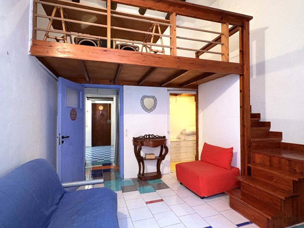 appartamento in affitto a Napoli in zona San Lorenzo