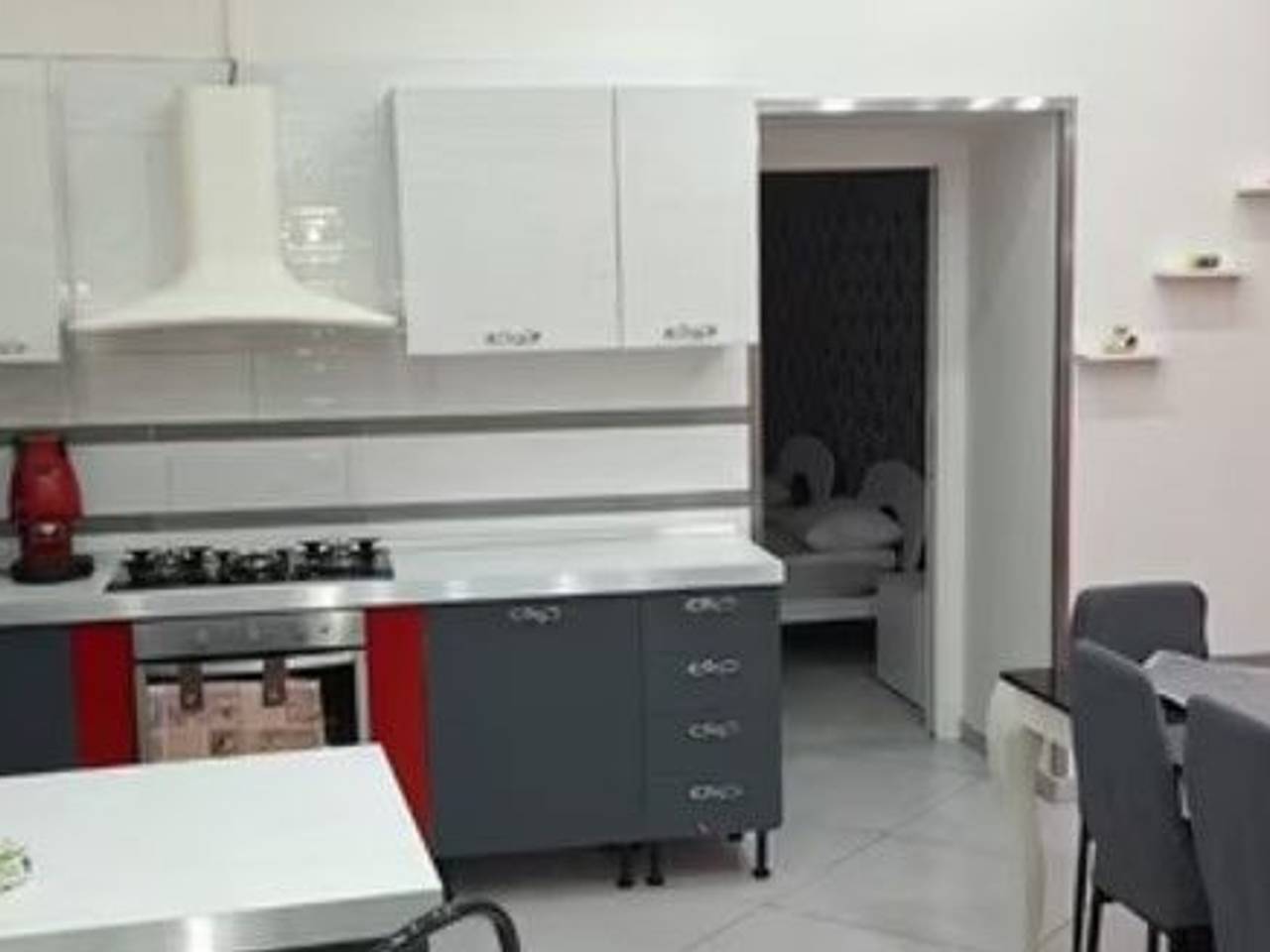 appartamento in affitto a Napoli in zona Stella