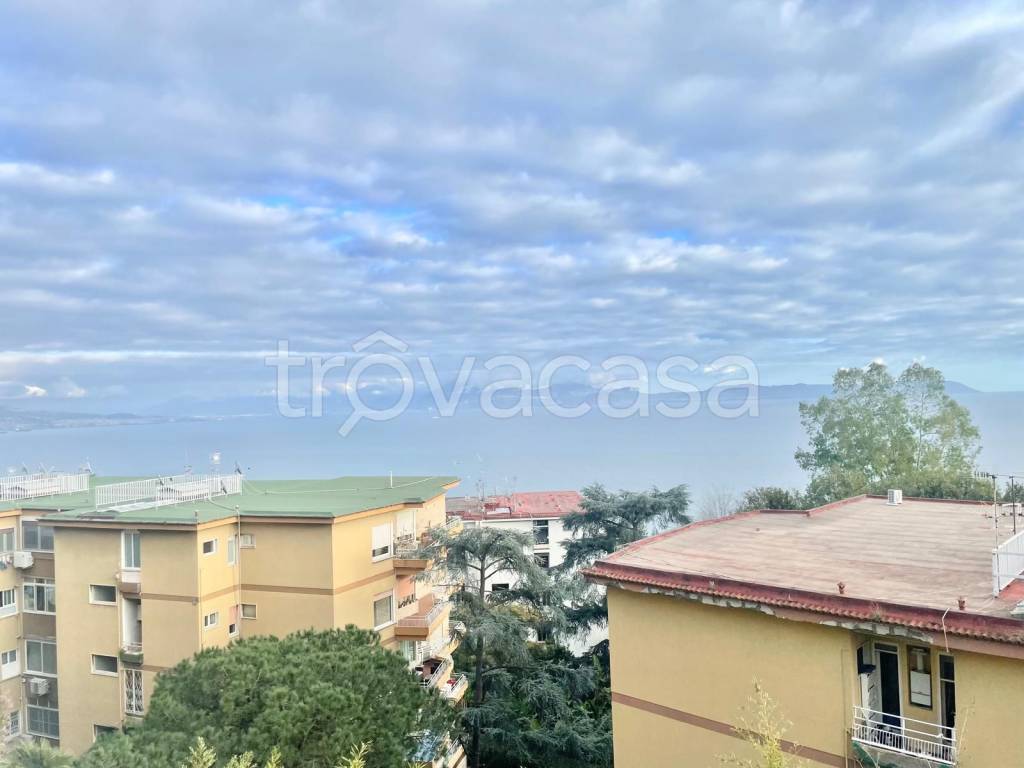 appartamento in affitto a Napoli in zona Posillipo