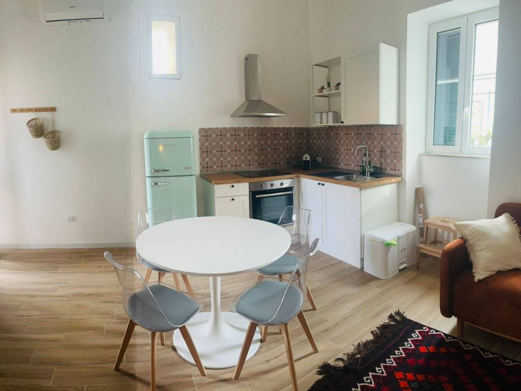 appartamento in affitto a Napoli in zona Capodimonte / Colli Aminei