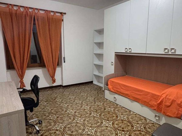 casa semindipendente in affitto a Napoli in zona Bagnoli