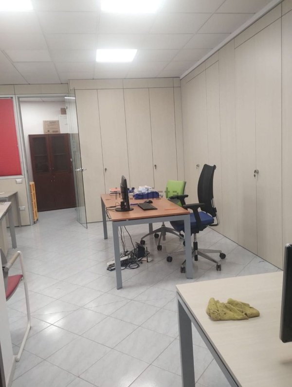 ufficio in affitto a Napoli in zona Secondigliano