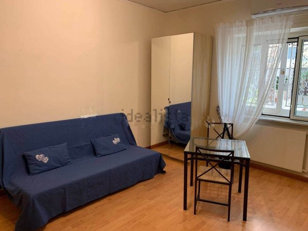 appartamento in affitto a Napoli in zona Arenella