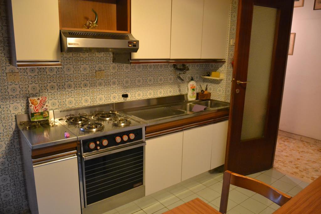 camera singola in affitto a Napoli in zona Vomero