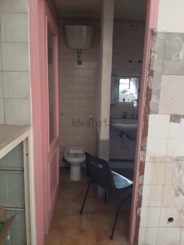 locale commerciale in affitto a Napoli in zona Marianella