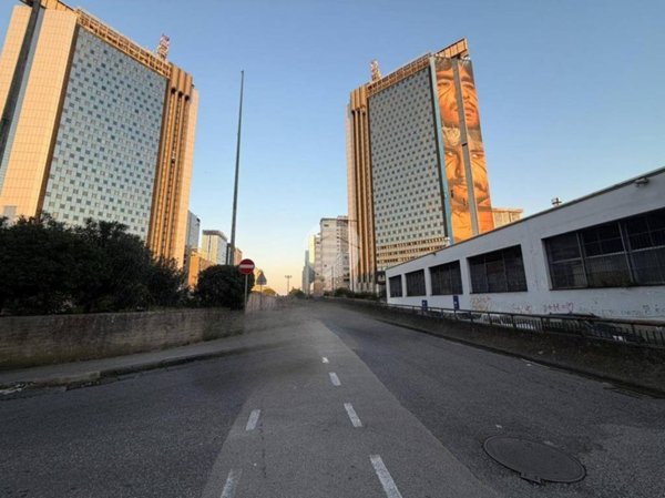 negozio in affitto a Napoli in zona Vicaria