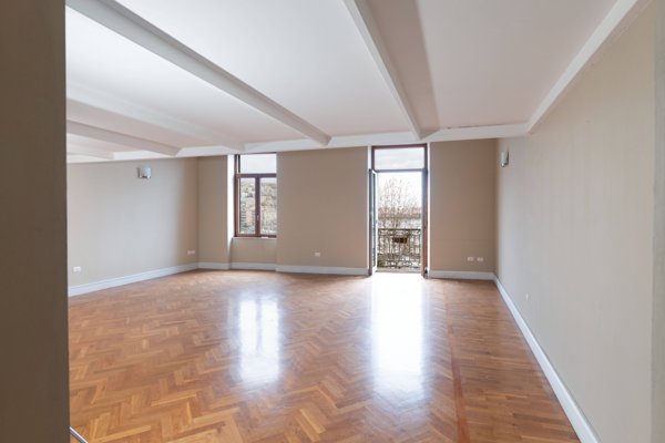 appartamento in affitto a Napoli in zona Chiaia