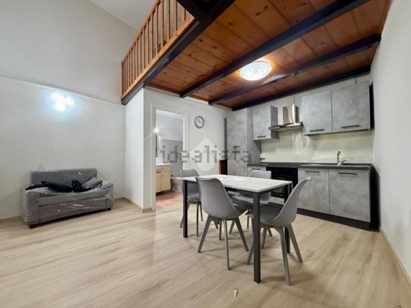 appartamento in affitto a Napoli