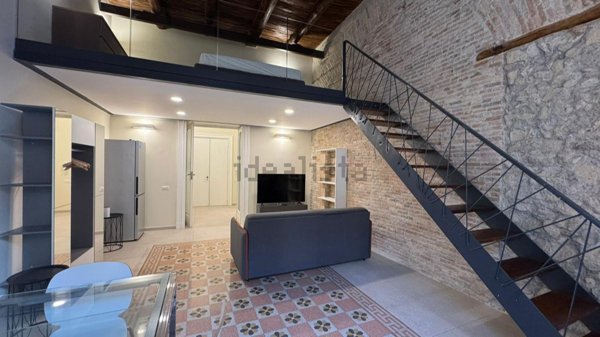 appartamento in affitto a Napoli in zona San Lorenzo