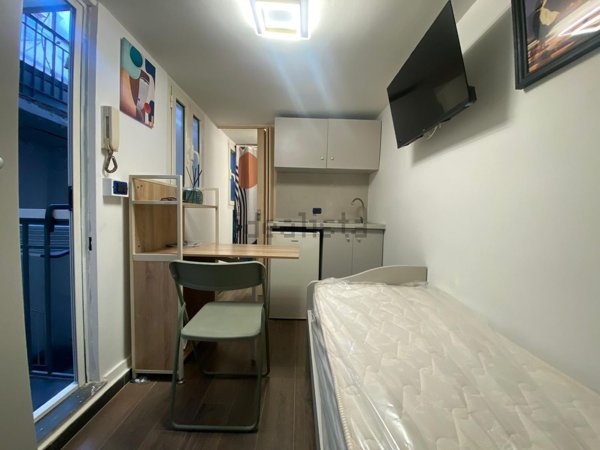 appartamento in affitto a Napoli in zona Pendino / San Giuseppe