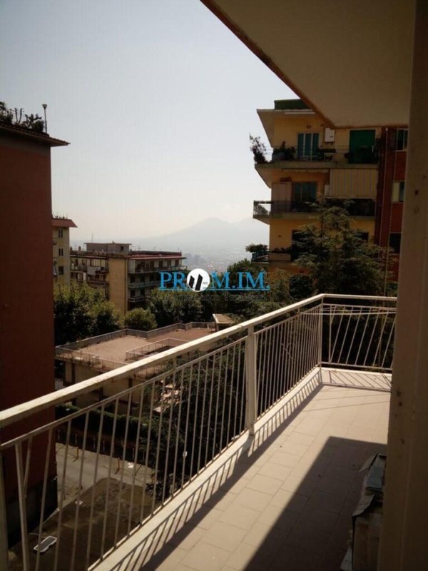 casa indipendente in affitto a Napoli