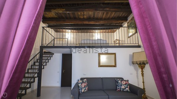 appartamento in affitto a Napoli in zona Mercato