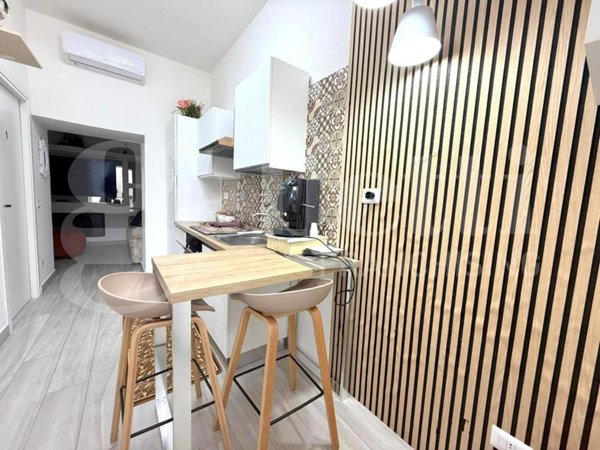 appartamento in affitto a Napoli in zona Pendino / San Giuseppe