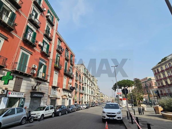 appartamento in affitto a Napoli in zona Chiaia