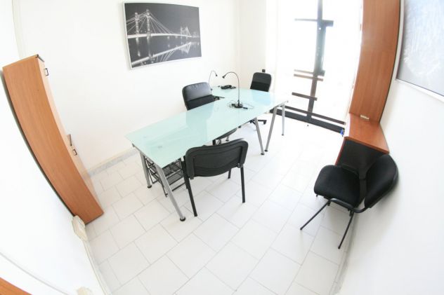 ufficio in affitto a Napoli in zona Vicaria