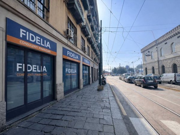 negozio in affitto a Napoli in zona Pendino / San Giuseppe