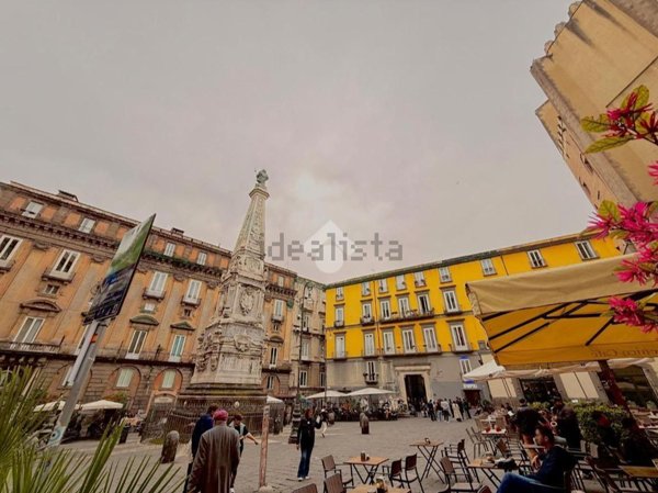 locale commerciale in affitto a Napoli