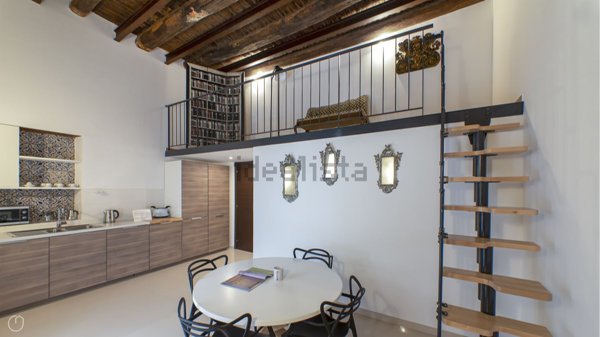 appartamento in affitto a Napoli in zona Mercato