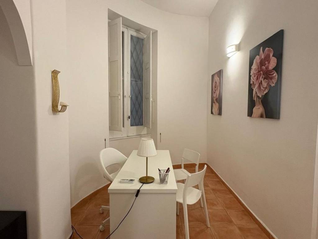 ufficio in affitto a Napoli in zona Arenella