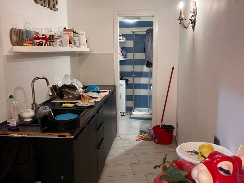 appartamento in affitto a Napoli in zona Chiaia