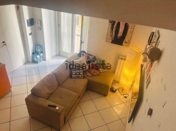 appartamento in affitto a Napoli in zona Chiaia