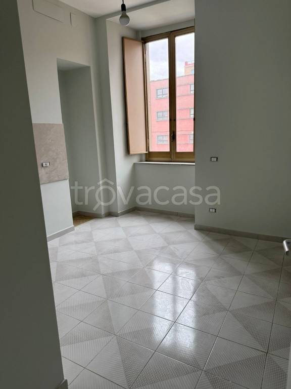 appartamento in affitto a Napoli in zona San Carlo all'Arena