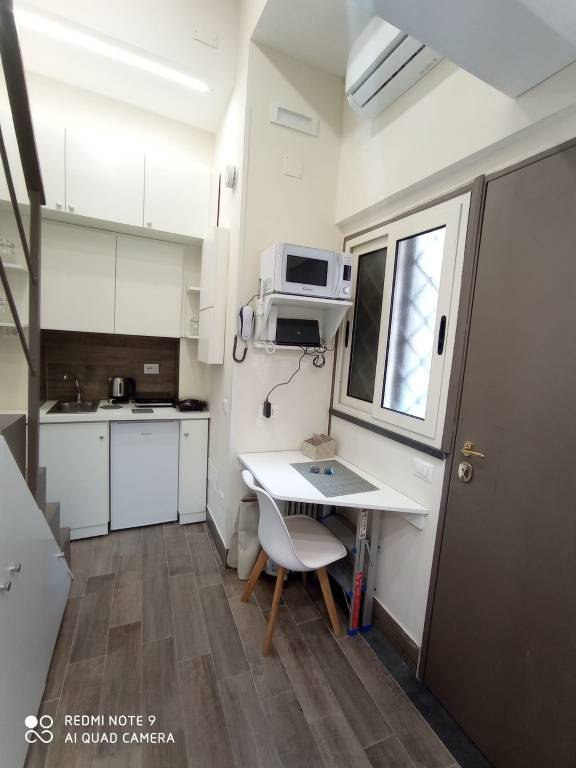 monolocale in affitto a Napoli