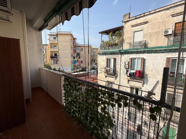 appartamento in affitto a Napoli in zona Capodimonte / Colli Aminei