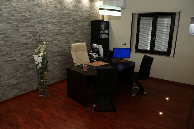 ufficio in affitto a Napoli in zona Chiaiano