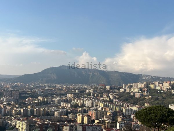 appartamento in affitto a Napoli in zona Posillipo