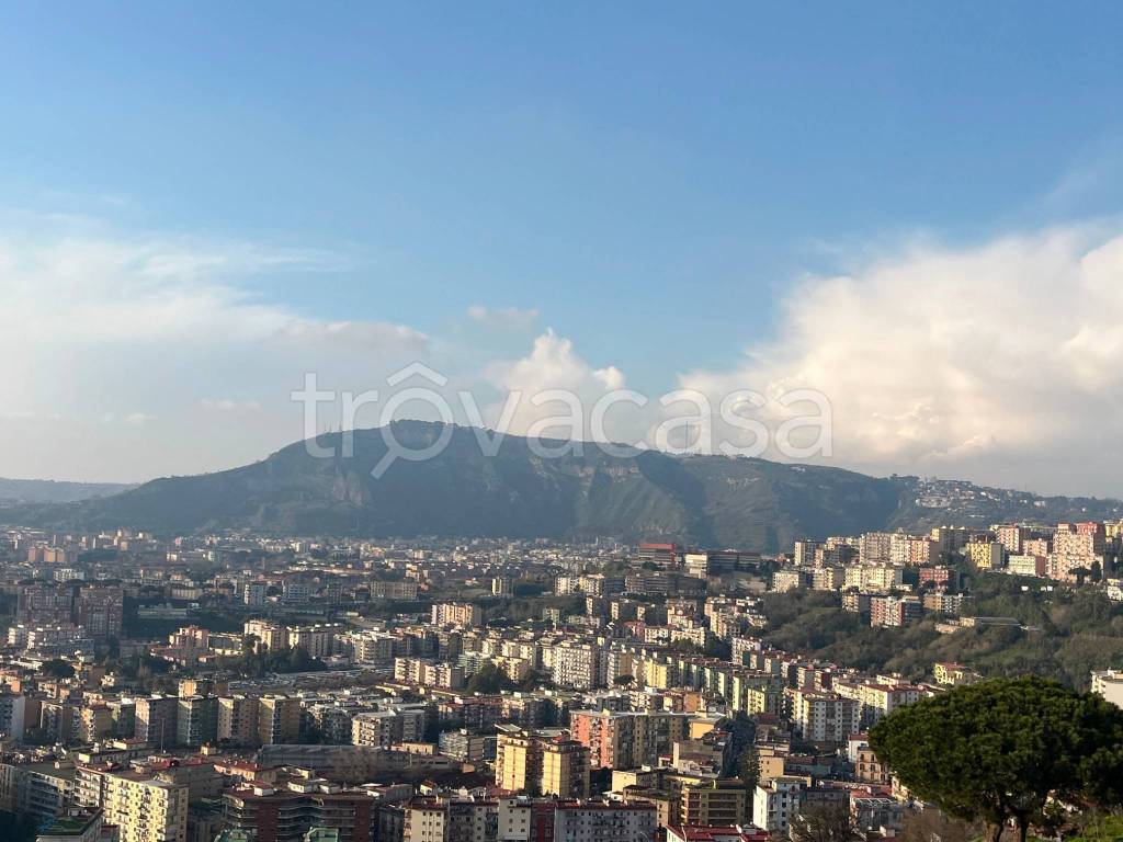 appartamento in affitto a Napoli in zona Posillipo