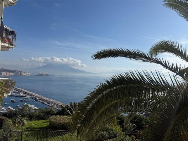 appartamento in affitto a Napoli in zona Posillipo