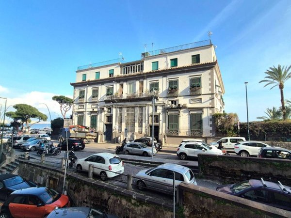 appartamento in affitto a Napoli in zona Posillipo