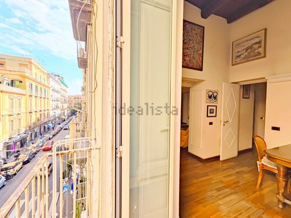 appartamento in affitto a Napoli in zona Chiaia
