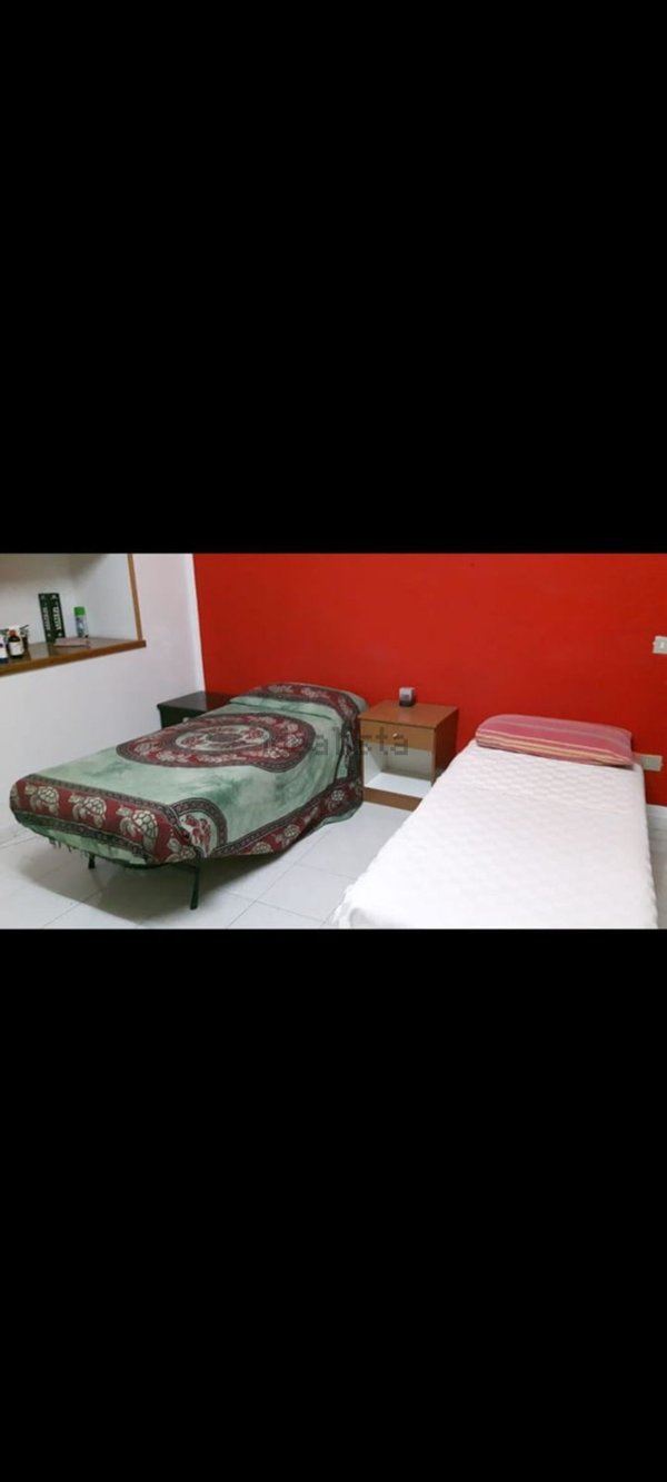 negozio in affitto a Napoli in zona Stella