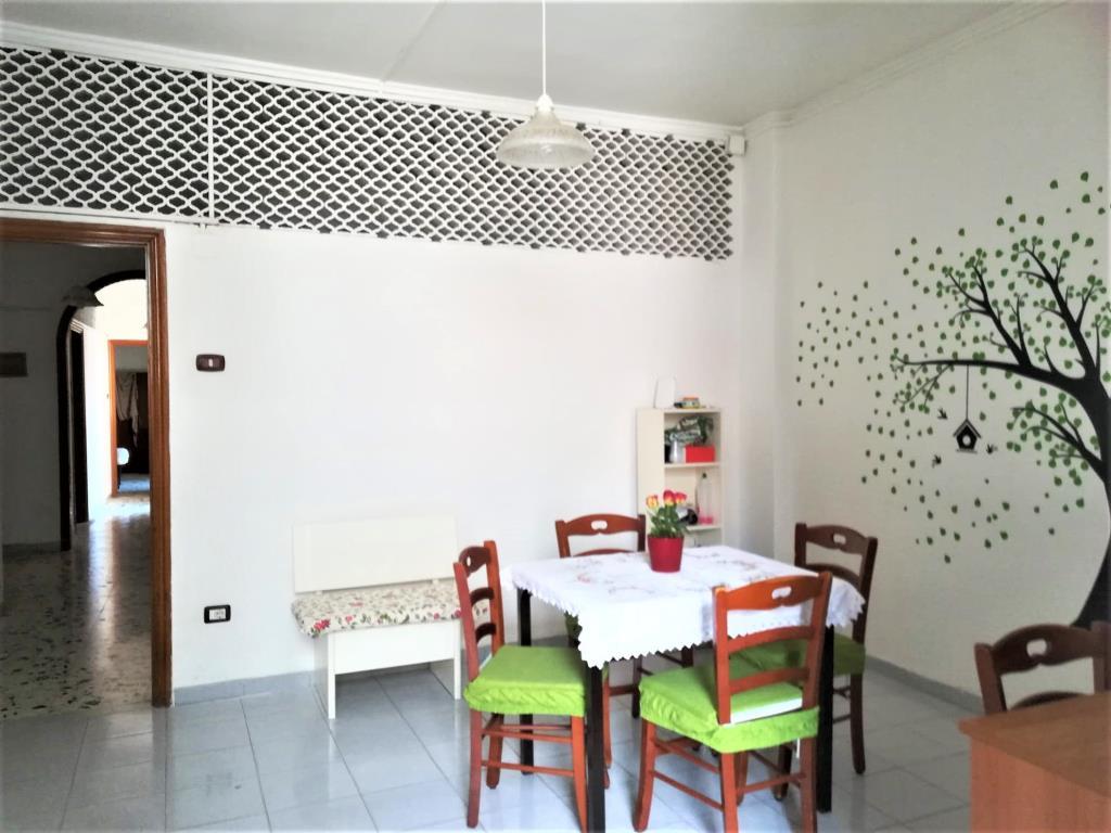 camera singola in affitto a Napoli in zona Pendino / San Giuseppe