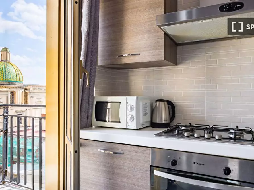 appartamento in affitto a Napoli in zona Pendino / San Giuseppe