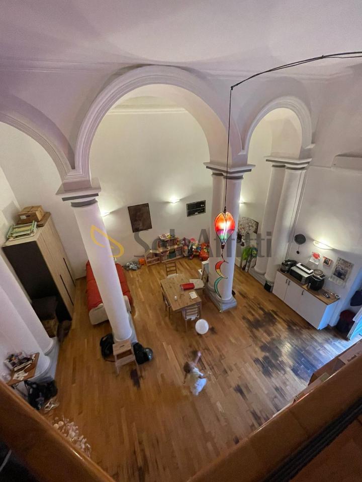 appartamento in affitto a Napoli in zona Stella