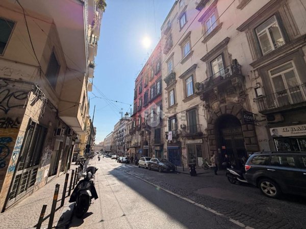 locale commerciale in affitto a Napoli