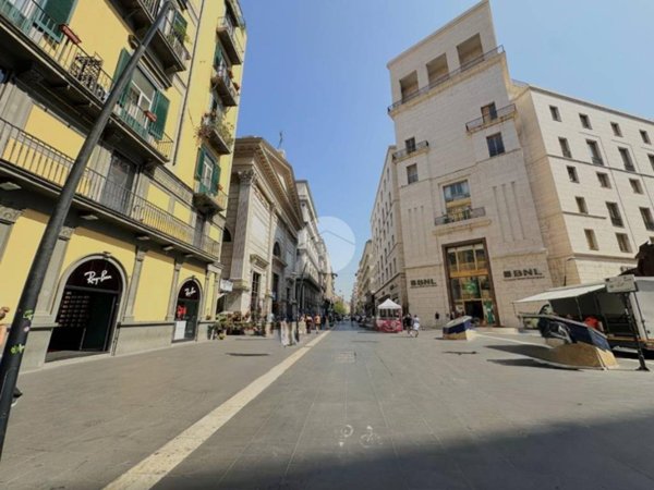 appartamento in affitto a Napoli in zona Porto