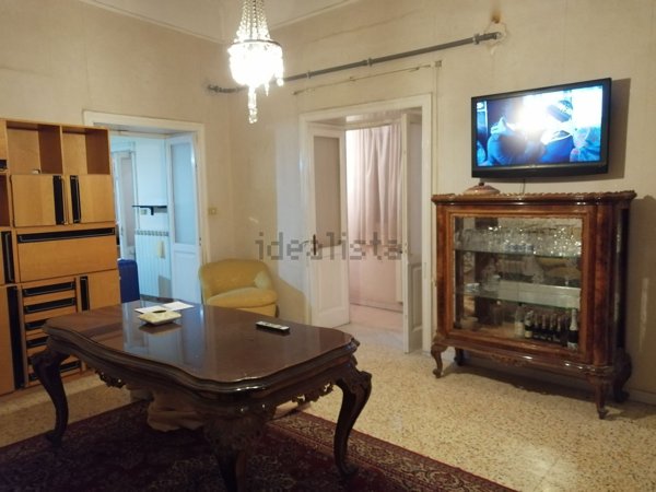 appartamento in affitto a Napoli in zona San Lorenzo