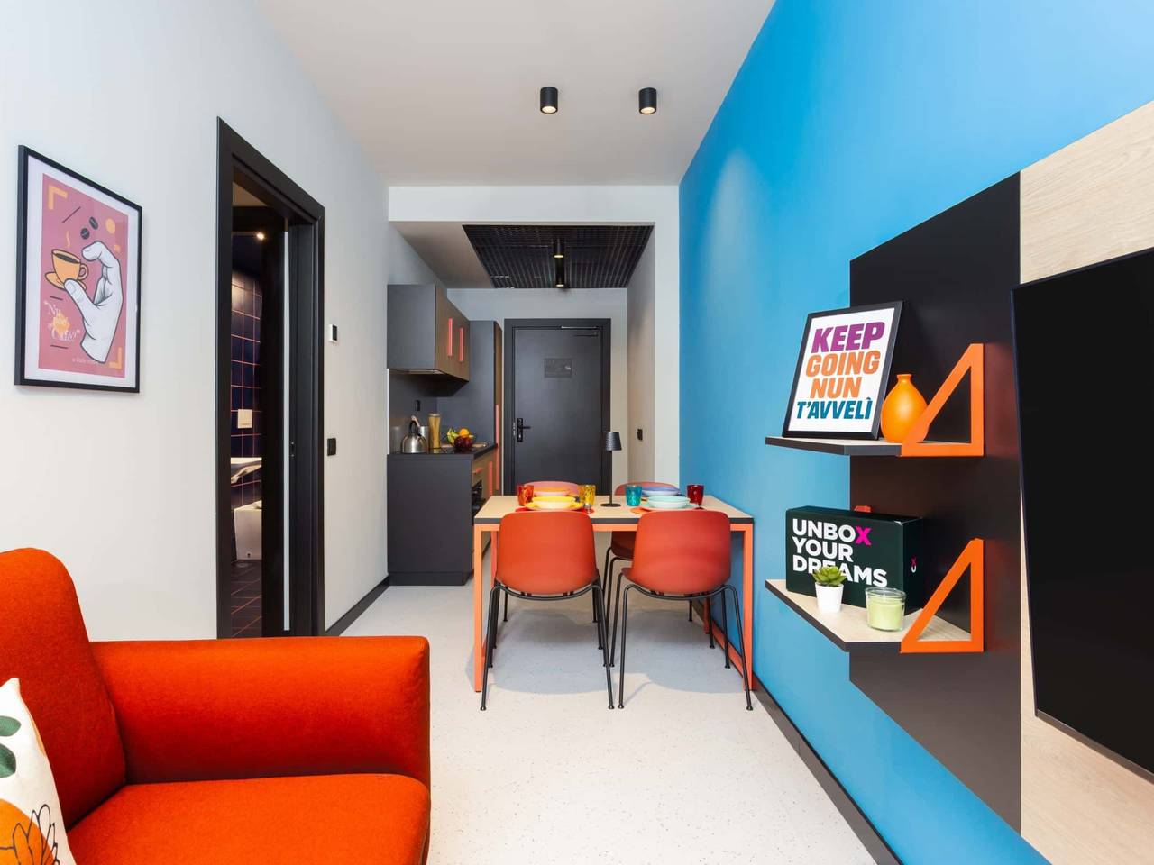 negozio in affitto a Napoli in zona San Lorenzo